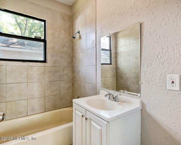 446 W 26TH Street, Jacksonville, FL 32206