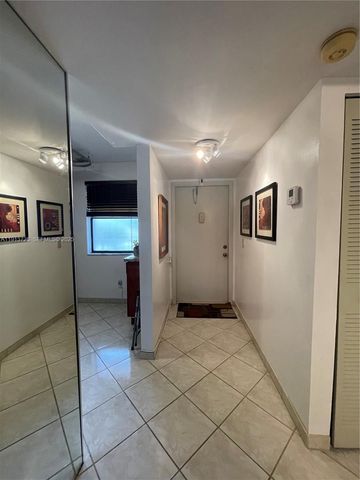 2786 NW 104th Avenue 211, Sunrise, FL 33322