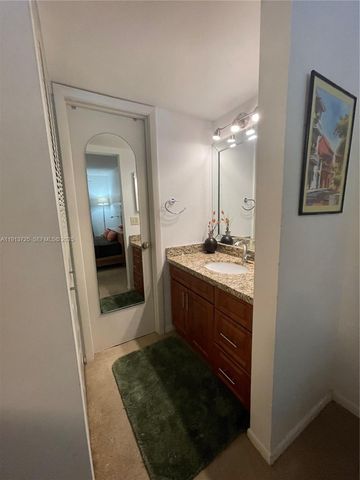 2786 NW 104th Avenue 211, Sunrise, FL 33322