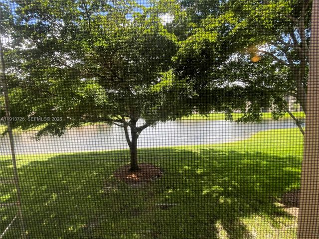 2786 NW 104th Avenue 211, Sunrise, FL 33322