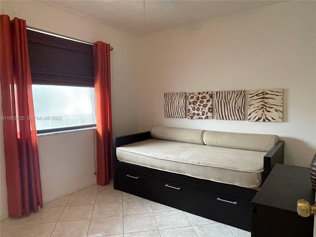2786 NW 104th Avenue 211, Sunrise, FL 33322