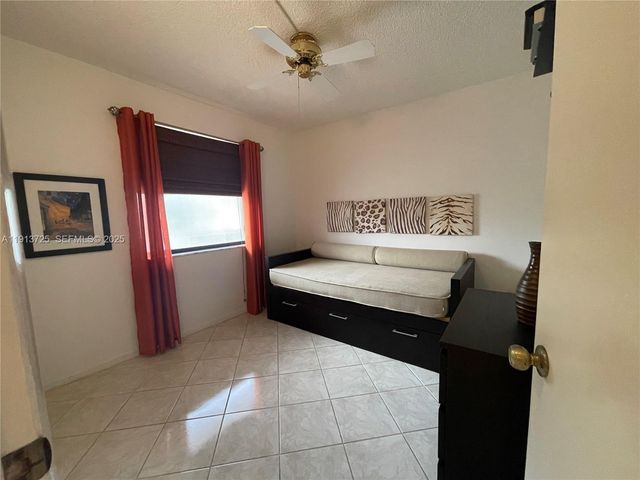 2786 NW 104th Avenue 211, Sunrise, FL 33322