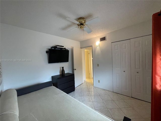 2786 NW 104th Avenue 211, Sunrise, FL 33322