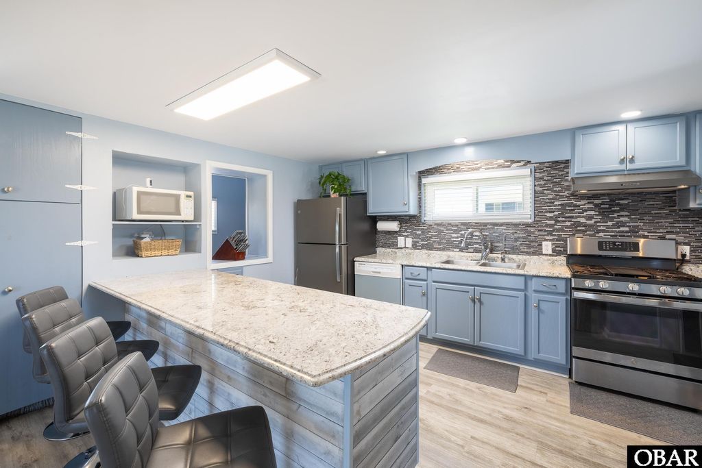 Image 11 of property listing at 103 E West Hawks Nest Court Lot 1, Nags Head, NC 27959