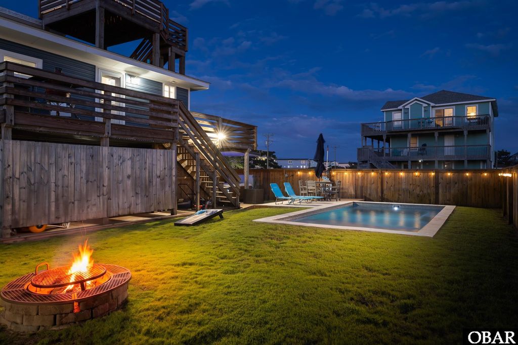 Image 6 of property listing at 103 E West Hawks Nest Court Lot 1, Nags Head, NC 27959
