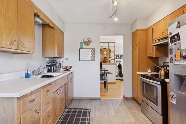 675 Koehler Road, Vadnais Heights, MN 55127