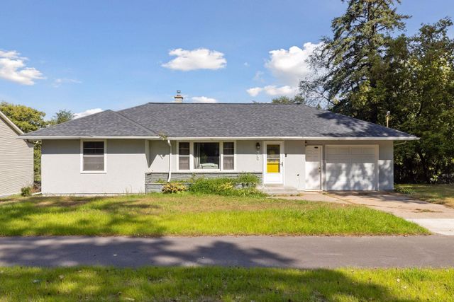 675 Koehler Road, Vadnais Heights, MN 55127