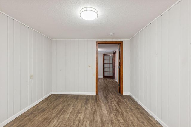 675 Koehler Road, Vadnais Heights, MN 55127