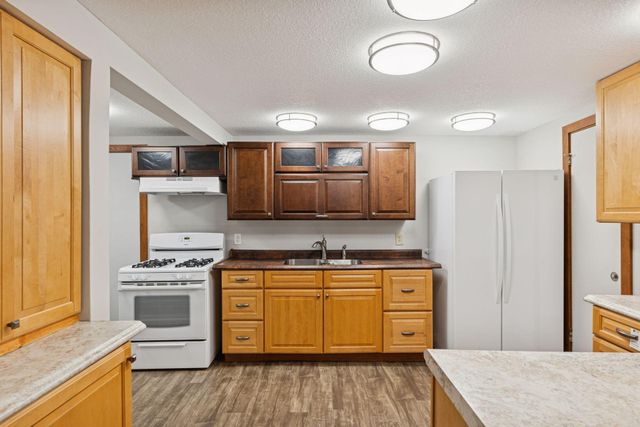 675 Koehler Road, Vadnais Heights, MN 55127