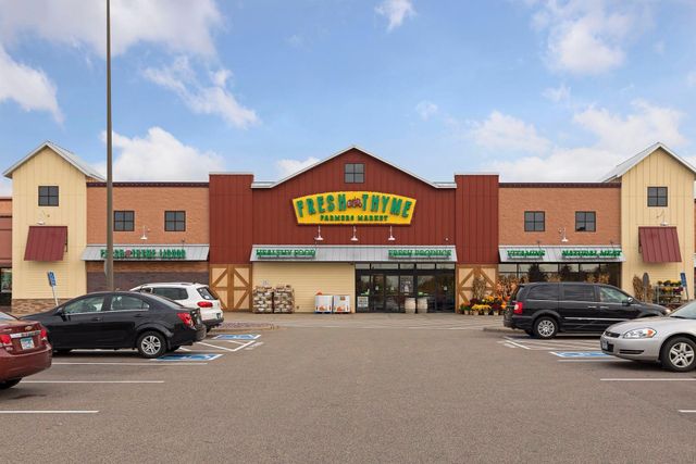 675 Koehler Road, Vadnais Heights, MN 55127