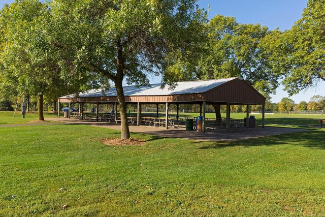 675 Koehler Road, Vadnais Heights, MN 55127