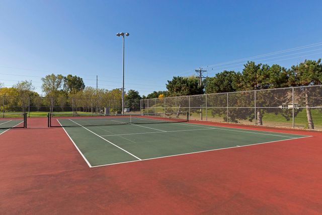 675 Koehler Road, Vadnais Heights, MN 55127