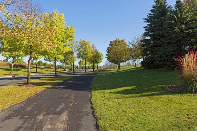 675 Koehler Road, Vadnais Heights, MN 55127