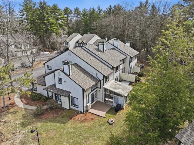 36 Lake Forest Drive, Burlington, VT 05401