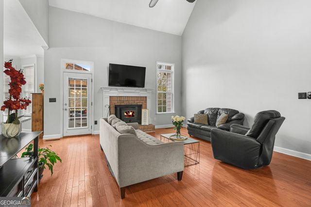 168 Elders Mill Estates Drive, Senoia, GA 30276