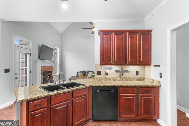 168 Elders Mill Estates Drive, Senoia, GA 30276