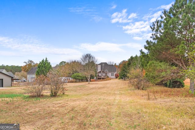 168 Elders Mill Estates Drive, Senoia, GA 30276