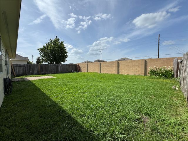 5907 Yaupon Ridge Drive, Richmond, TX 77469