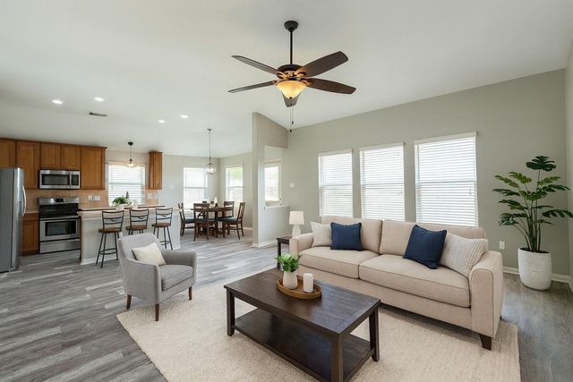 5907 Yaupon Ridge Drive, Richmond, TX 77469