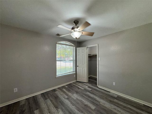 5907 Yaupon Ridge Drive, Richmond, TX 77469