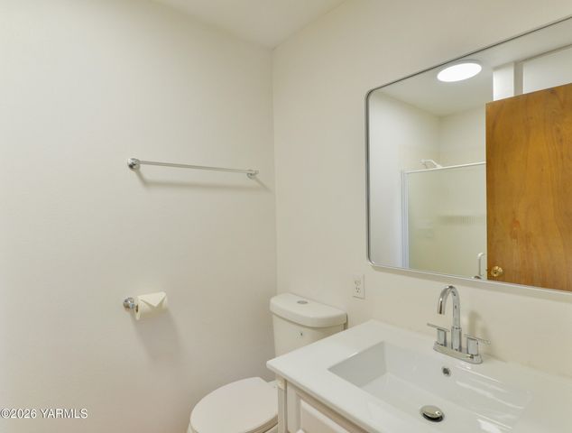 91 Wilson Rd, Yakima, WA 98901