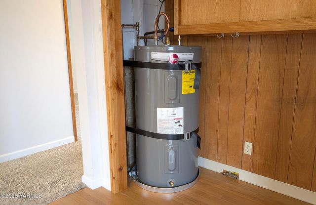 91 Wilson Rd, Yakima, WA 98901