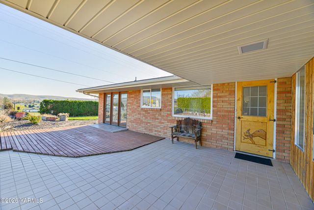 91 Wilson Rd, Yakima, WA 98901