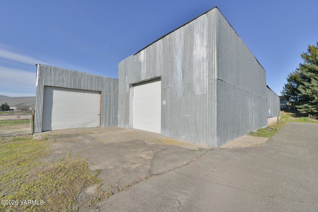 91 Wilson Rd, Yakima, WA 98901
