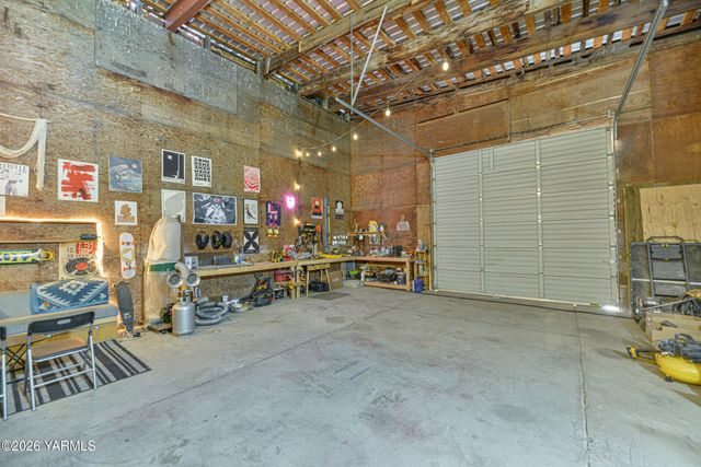 91 Wilson Rd, Yakima, WA 98901