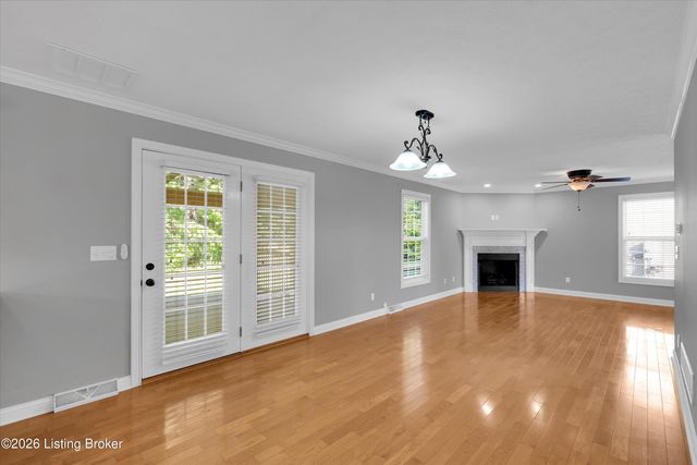 132 W Mandarin Ct, Elizabethtown, KY 42701