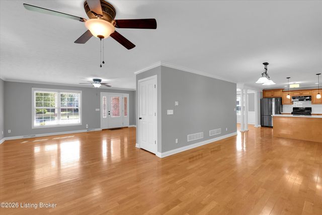 132 W Mandarin Ct, Elizabethtown, KY 42701