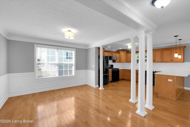 132 W Mandarin Ct, Elizabethtown, KY 42701