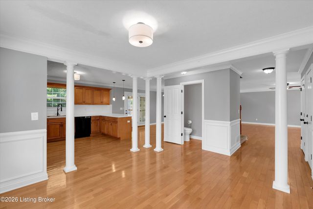 132 W Mandarin Ct, Elizabethtown, KY 42701