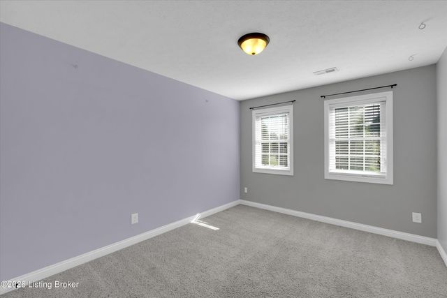 132 W Mandarin Ct, Elizabethtown, KY 42701
