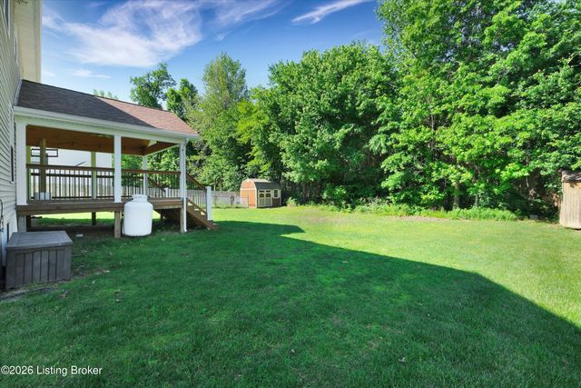 132 W Mandarin Ct, Elizabethtown, KY 42701