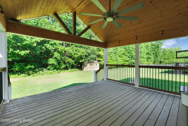 132 W Mandarin Ct, Elizabethtown, KY 42701