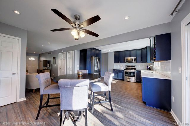 446 Oakgrove Court, Clawson, MI 48017