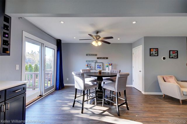 446 Oakgrove Court, Clawson, MI 48017