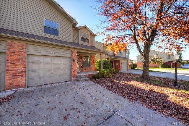 446 Oakgrove Court, Clawson, MI 48017