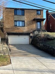 229-231 Marylea, Brentwood, PA 15227