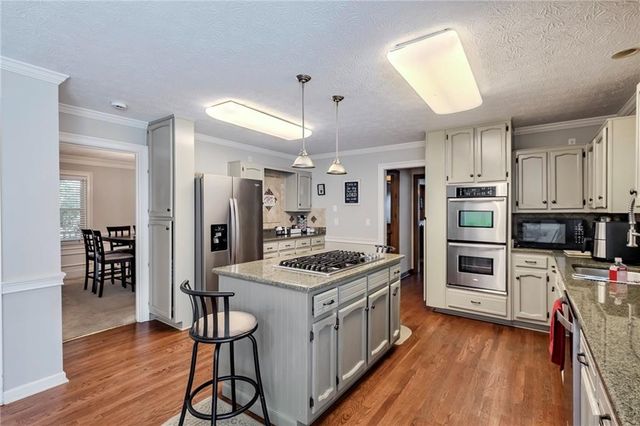 4922 Signal, Lilburn, GA 30047