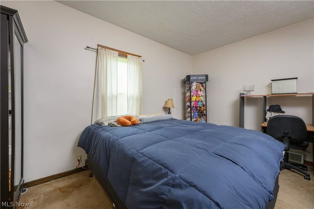 2984 Massillon Road, Akron, OH 44312