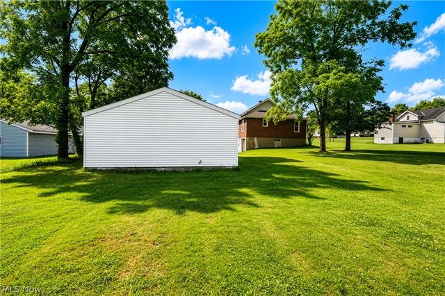 2984 Massillon Road, Akron, OH 44312