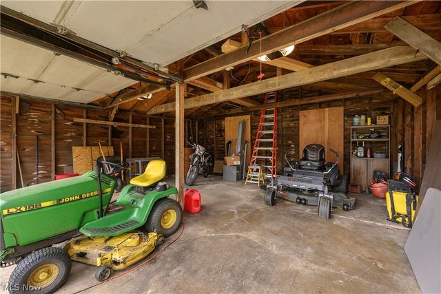 2984 Massillon Road, Akron, OH 44312