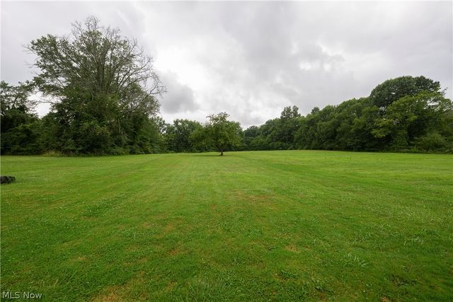 2984 Massillon Road, Akron, OH 44312