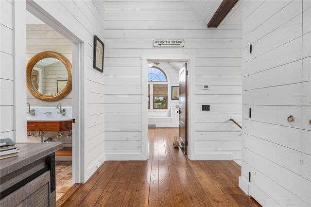 5 Ledge Road, Newport, RI 02840