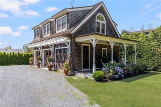5 Ledge Road, Newport, RI 02840