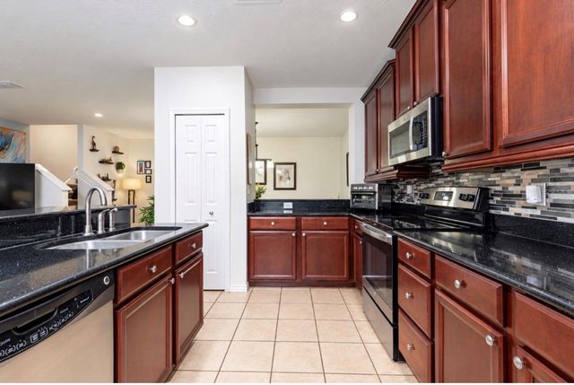 9743 BISCOTTI AVENUE, Orlando, FL 32829