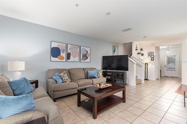 9743 BISCOTTI AVENUE, Orlando, FL 32829