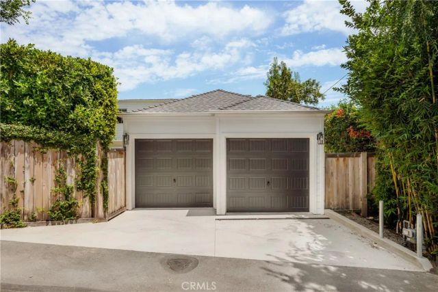 472 Holly Street, Laguna Beach, CA 92651